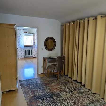 Attic Handwerker Appartement